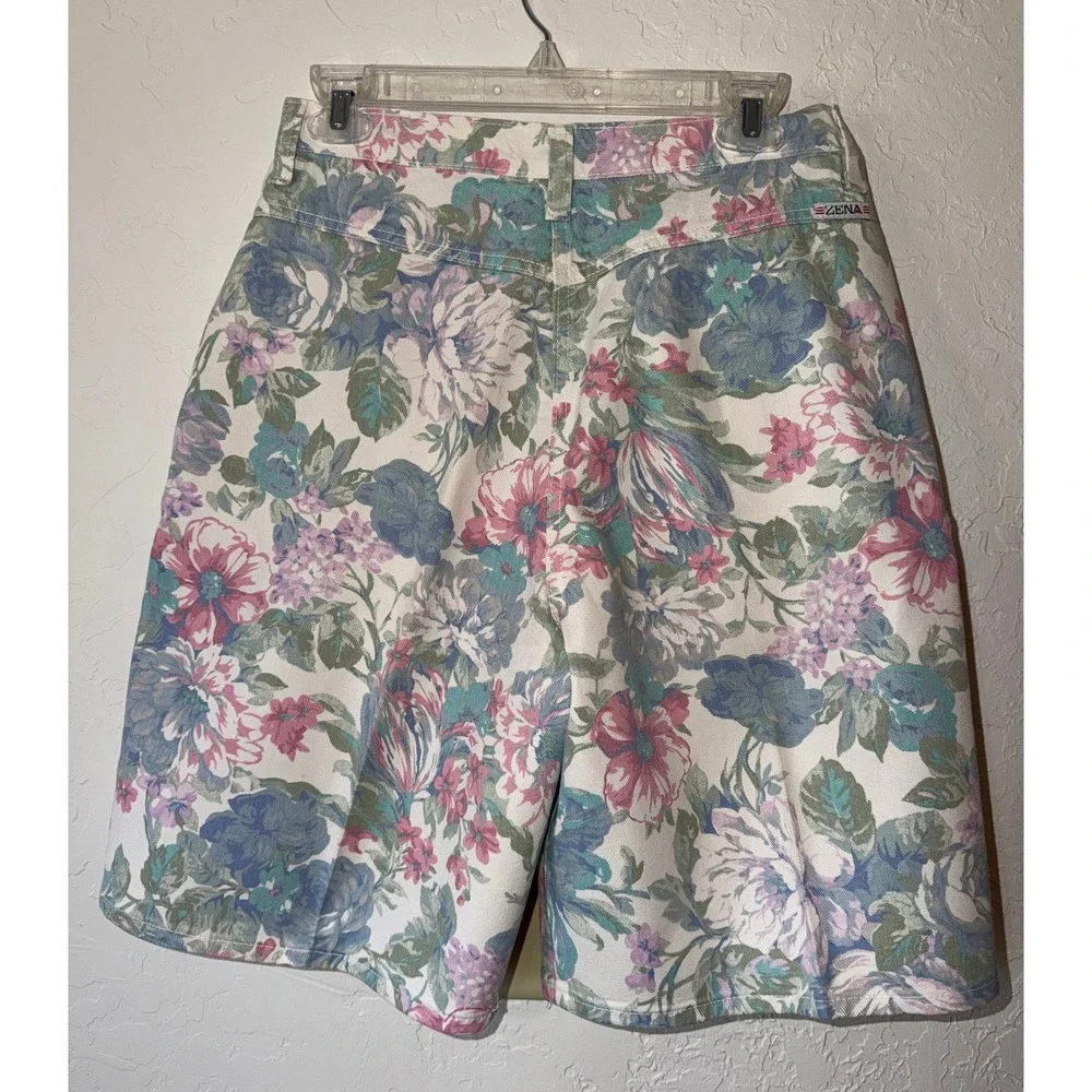 Vintage Zena High Waisted Floral Denim Shorts Size 10 90s Mom Jorts EUC‎